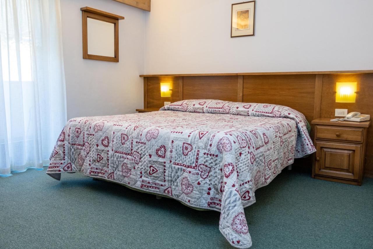 Wellness Hotel Dolomia Сорага Экстерьер фото