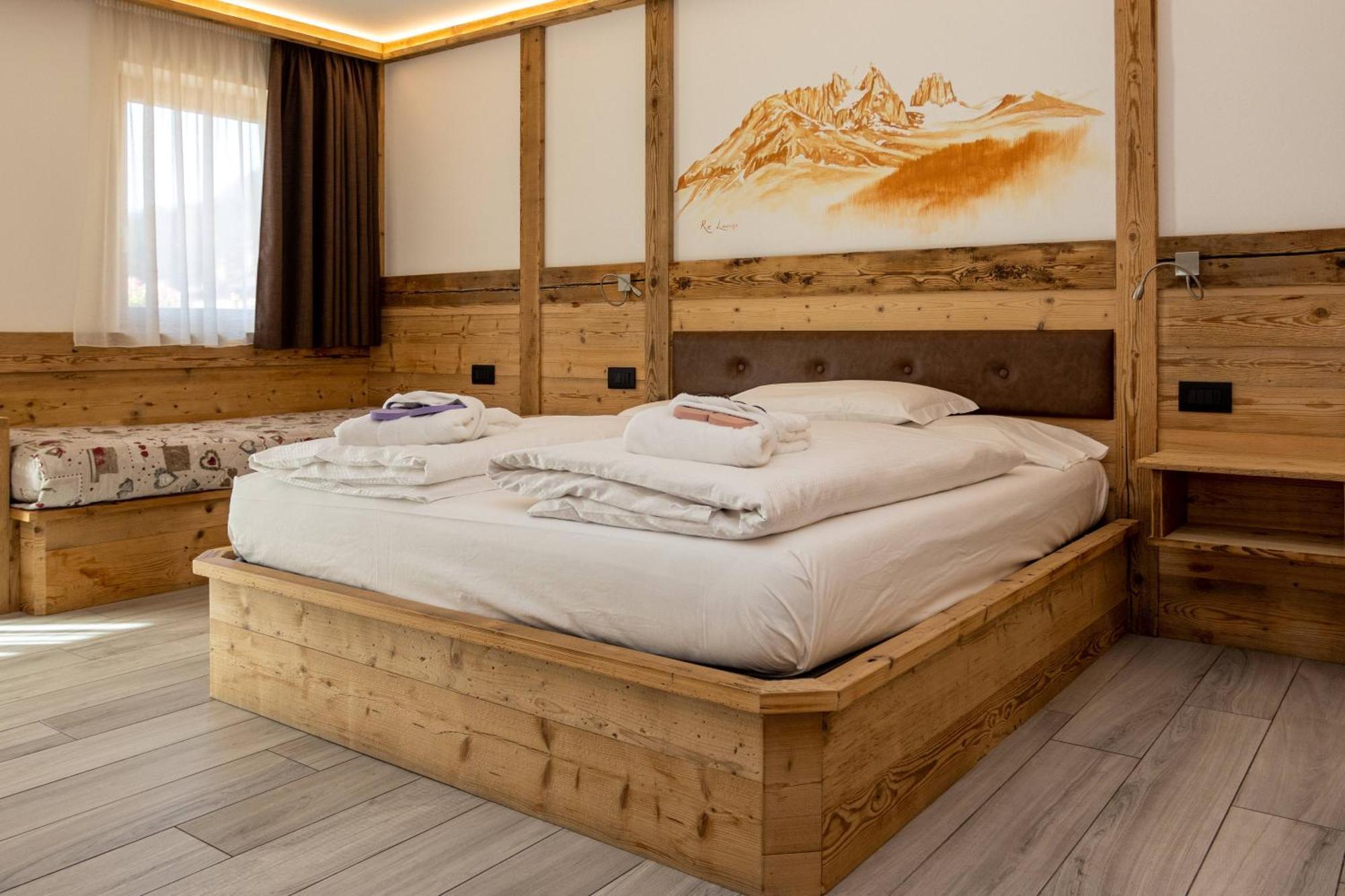 Wellness Hotel Dolomia Сорага Экстерьер фото